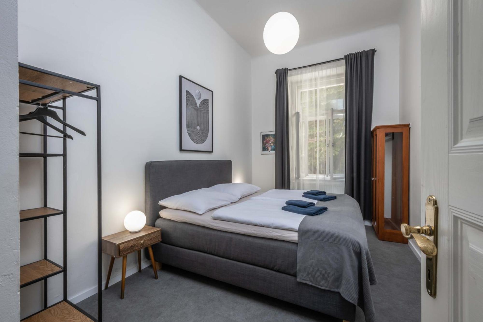 Апартаменты Centrally Located 3bd Near National Museum Прага